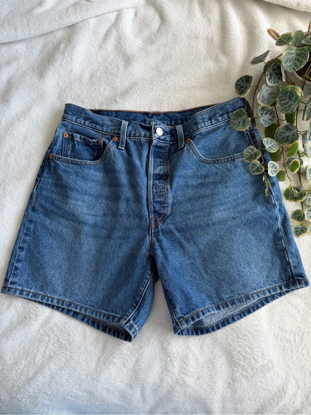 Levi's Dark Blue High-Rise 5” Denim Shorts